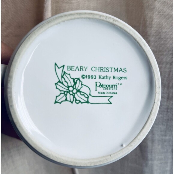 Christmas Mug Beary Christmas by Kathy Rogers for Potpourri Designs 1993 Vintage - Picture 8 of 8